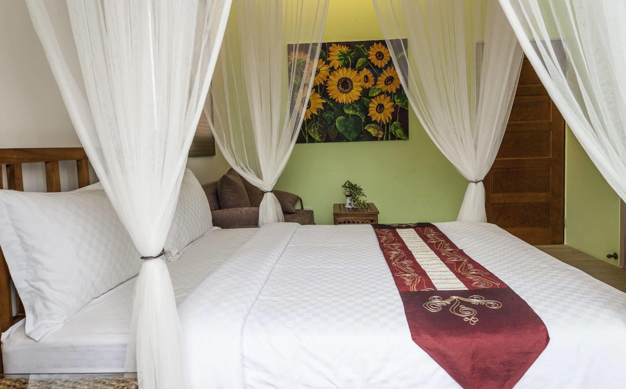อีสต์ เรนนัล วิลลา-บาหลี Bed & Breakfast เจียวซี ภายนอก รูปภาพ